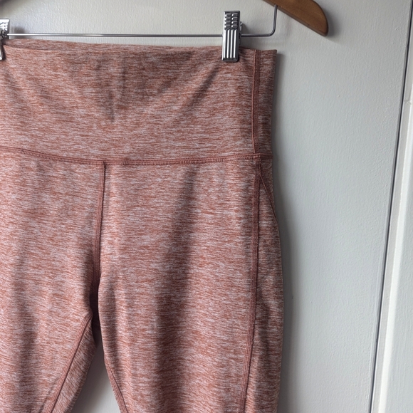 Aritzia The Constant Leggings - Picture 3 of 5